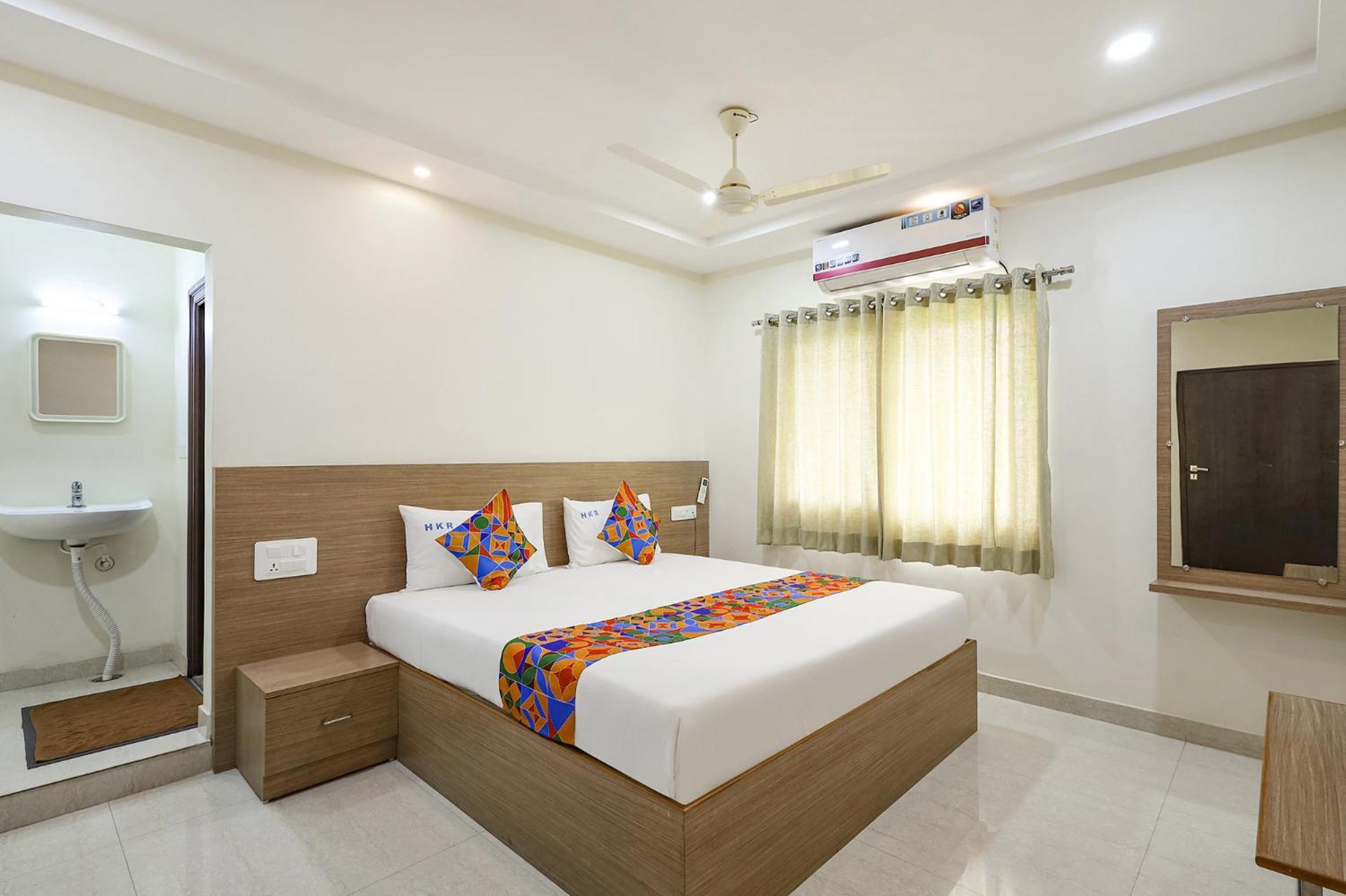 Fabhotel Karthikeya Residency - Tirupati Bus Stand - 900M Kültér fotó